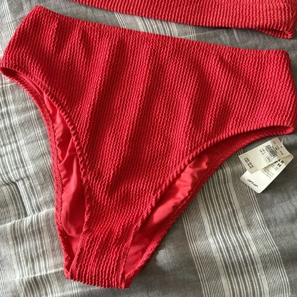 Aerie Red Textured Bikini Set - Picture 2 of 6